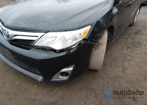 2014 Toyota Camry Hybrid Le z USA, uszkodzony, nr VIN 4T1BD1FK7EU123561